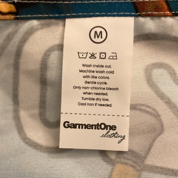 D&D dice Hawaiian short sleeve shirt - Picture 3 of 4